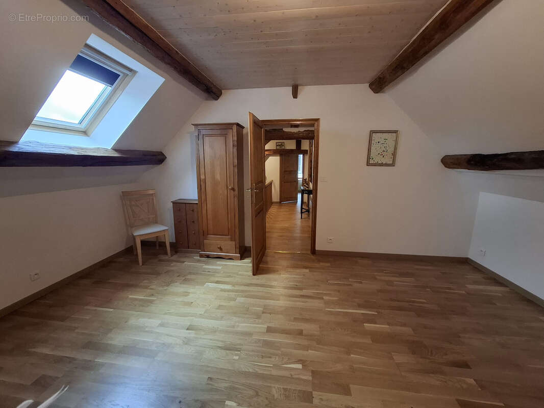 Maison à COULOMMIERS