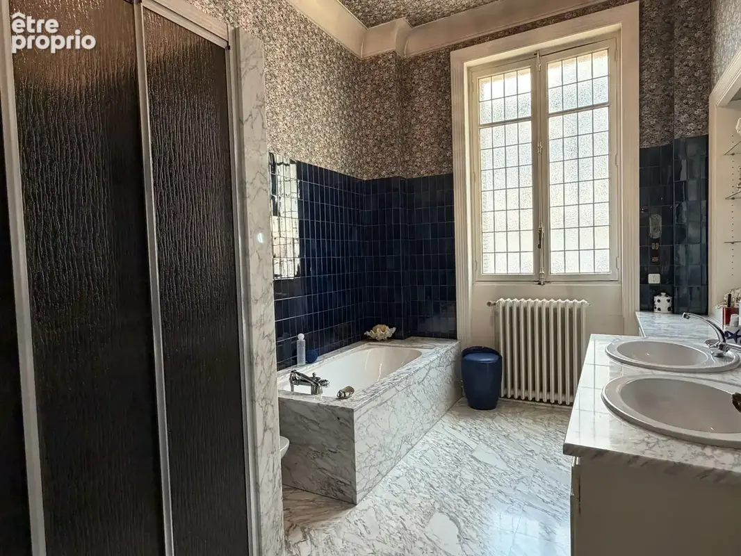 Jean-Jaurès - Appartement bourgeois de 266 m2   Immeuble Art Déco avec ascenseur, 5 chambres, balcons et garag - photo 12