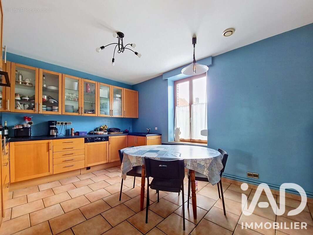 Maison 188 m² à Marchiennes  - photo 2