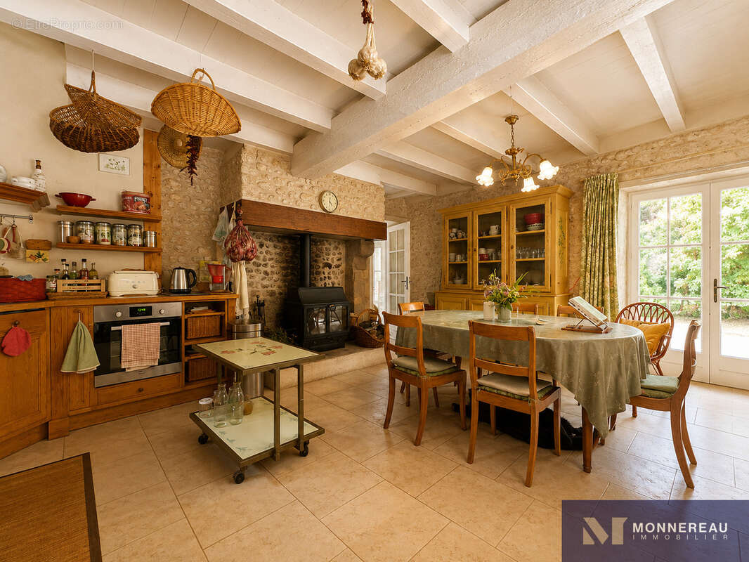Charmante maison avec piscine et vue - photo 8