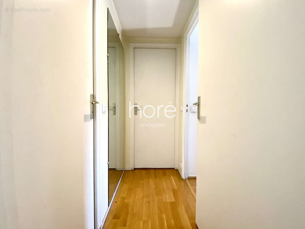 Appartement à ASNIERES-SUR-SEINE