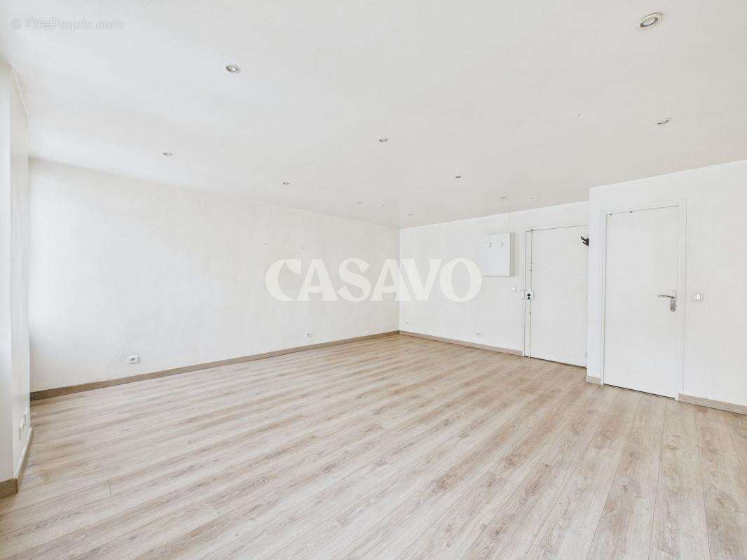 Appartement à PARIS-12E