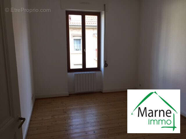 Chambre 1 - Appartement à STRASBOURG