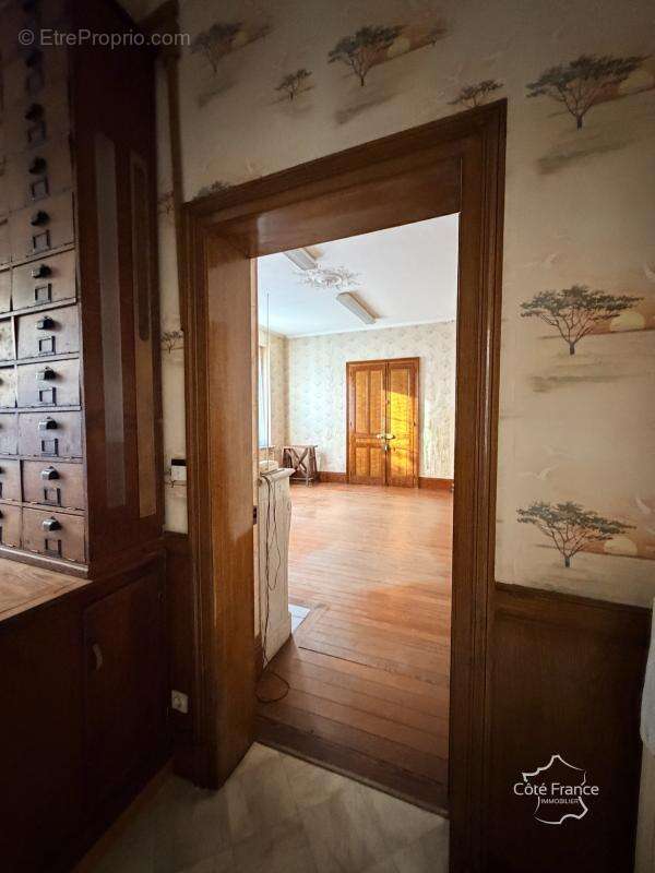 Maison à CRECY-SUR-SERRE