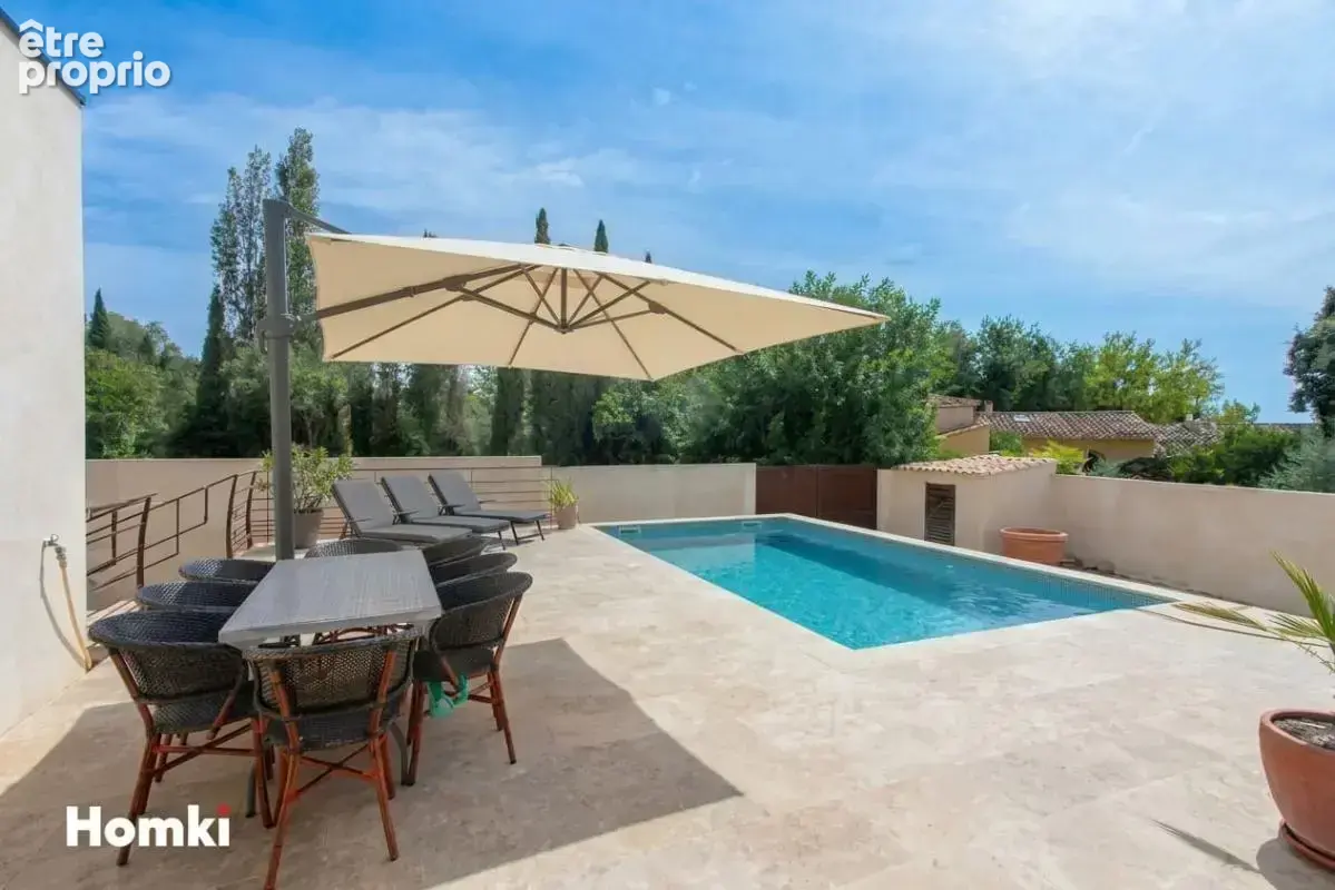 Maison/Villa T5 de 134 m² à L'Isle-sur-la-Sorgue 84800 - photo 2
