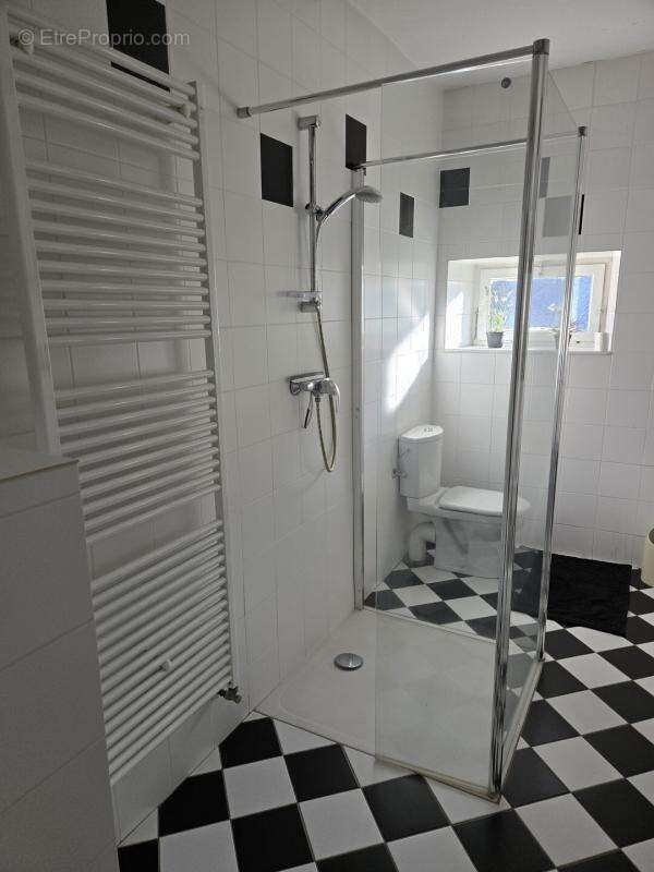 Maison de caractère de 181,50 m² sur un terrain de 1703 m² - photo 14