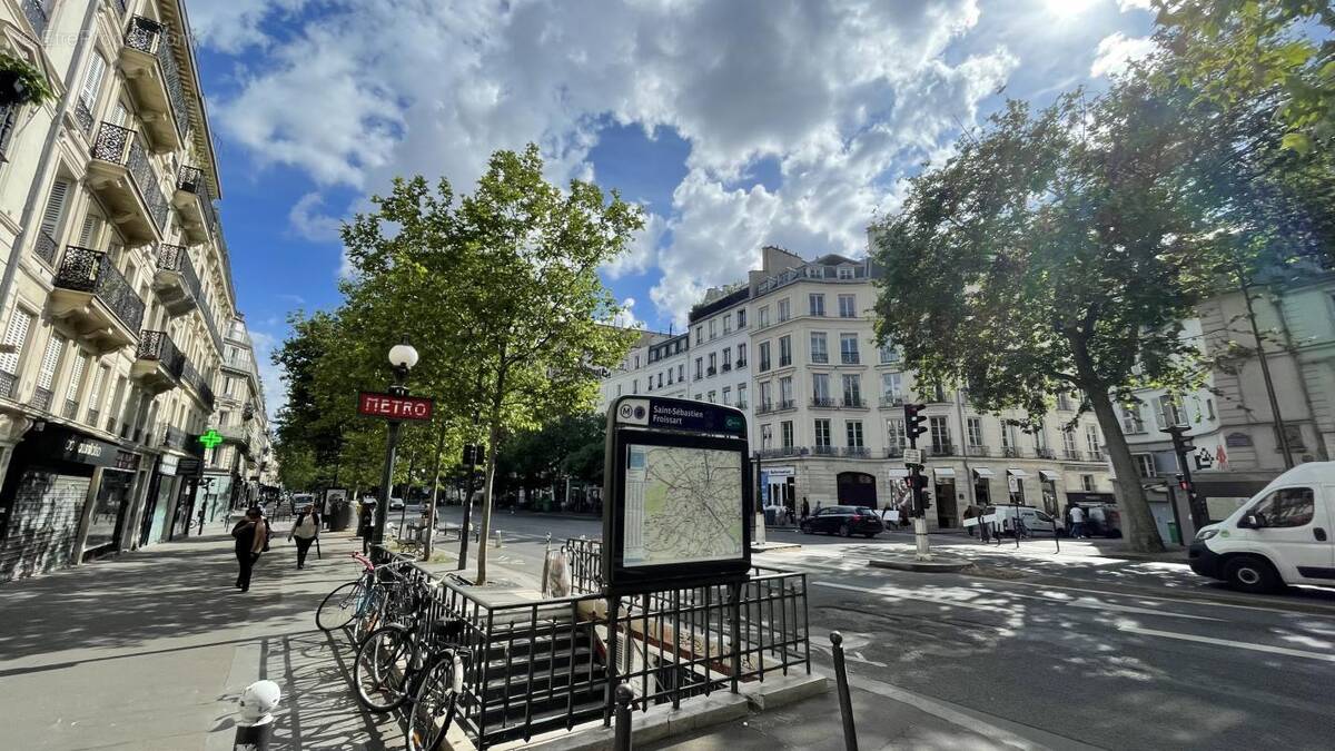 Appartement à PARIS-11E