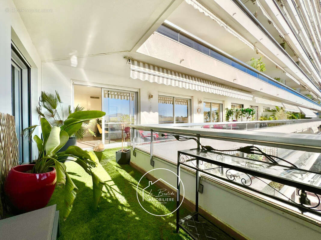 Appartement à MARSEILLE-8E