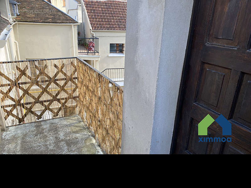 Vente appartement rénové libre, type studio duplex  - photo 7