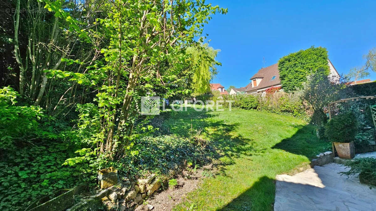 Appartement à VIROFLAY