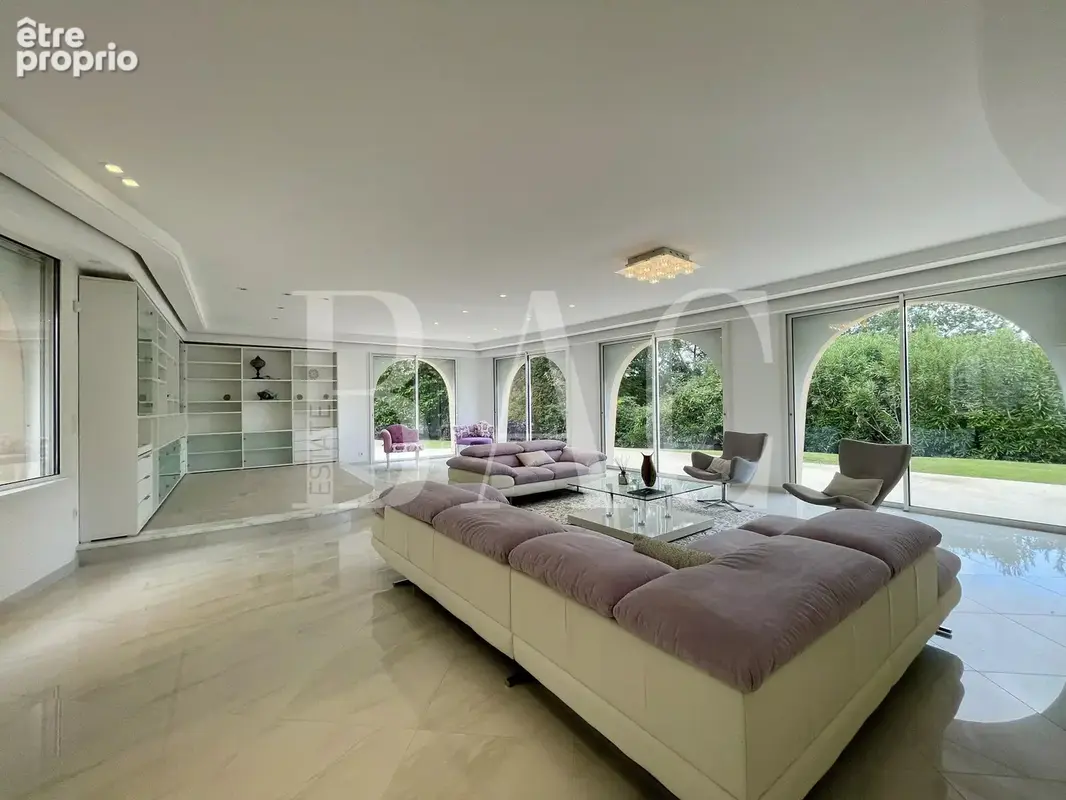 Superbe propriété à 20 minutes de Cannes. - photo 23
