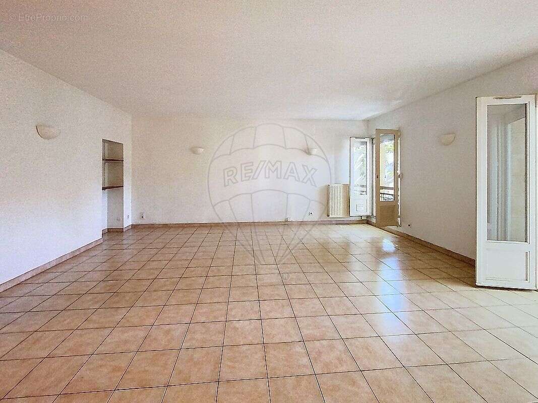 Maison à NIMES