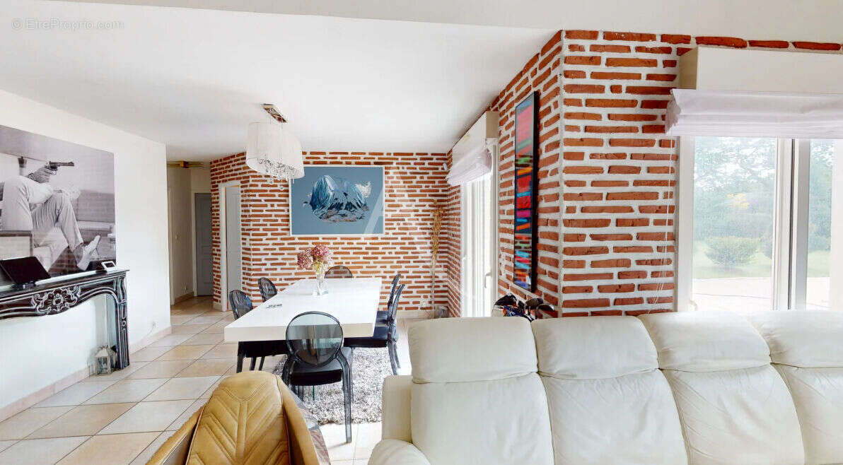 Maison à ARDON
