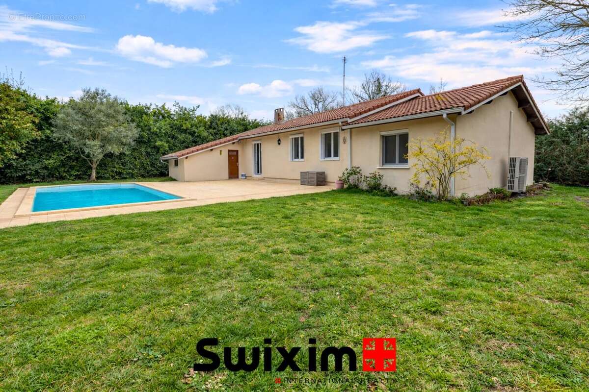 Maison à LE PIAN-MEDOC
