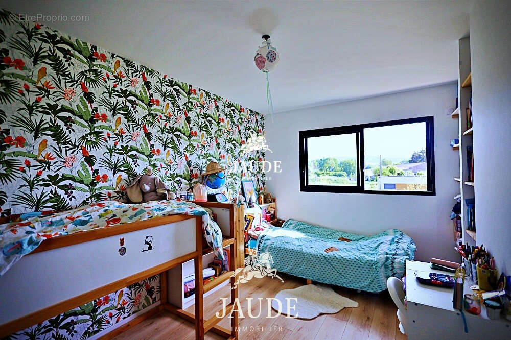 Maison à VERNINES