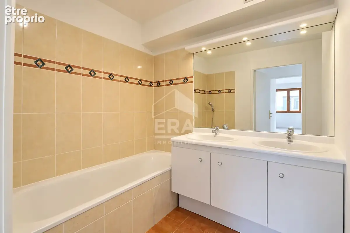 Appartement Saint Denis 4 pièce(s) 79.65 m2 - photo 11