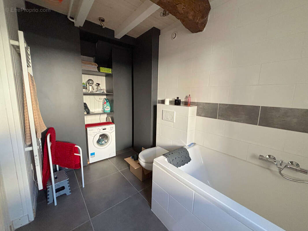 Maison à CORME-ECLUSE