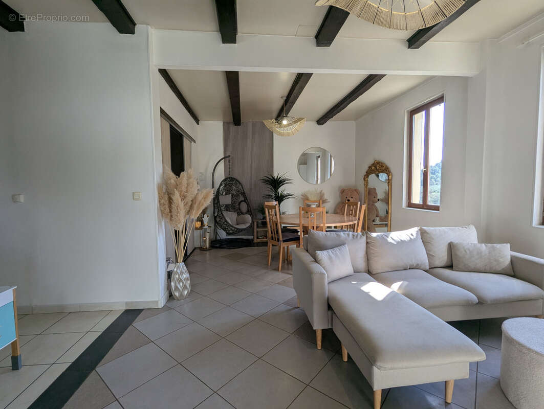 Maison à AIGUES-VIVES