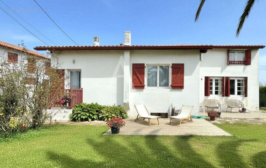 Maison à GUETHARY