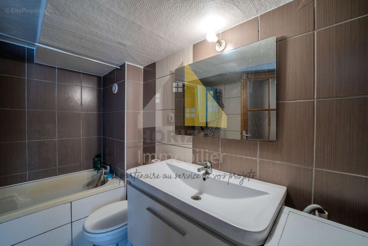 Appartement à LONS-LE-SAUNIER