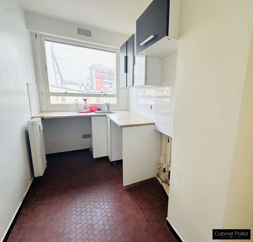 Appartement à PARIS-15E