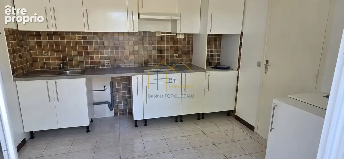 Maison avec 2 logements + garage et jardin - photo 7