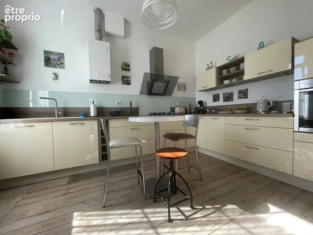 Maison 4 pièces 98 m² à vendre à Saintes (17100) - photo 4
