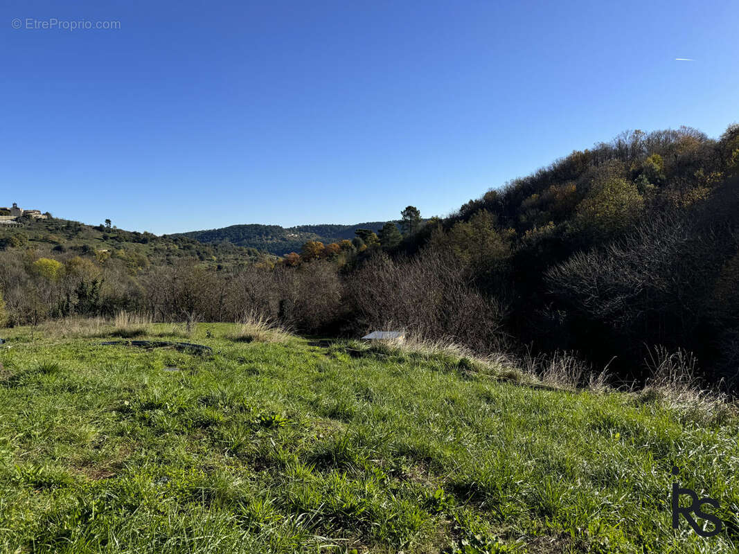 Appartement à CHAZEAUX