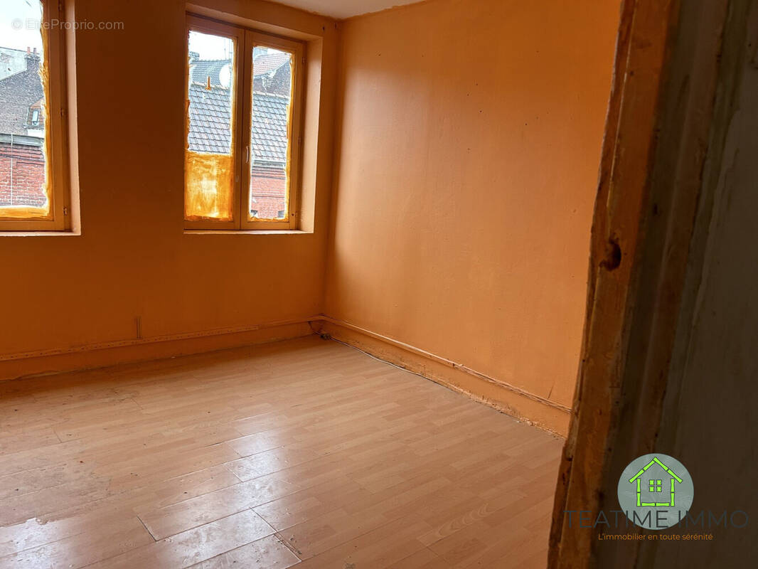 Appartement 269 m² à Roubaix  - photo 2
