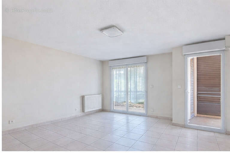 Appartement à OULLINS