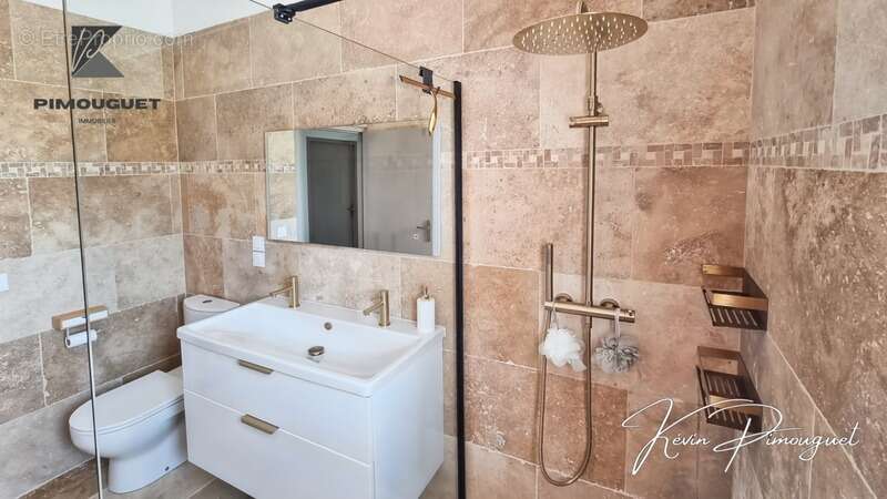 Maison à SAINT-MAGNE-DE-CASTILLON