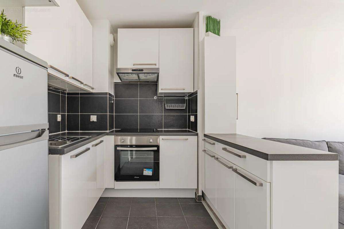 Appartement à LE BLANC-MESNIL
