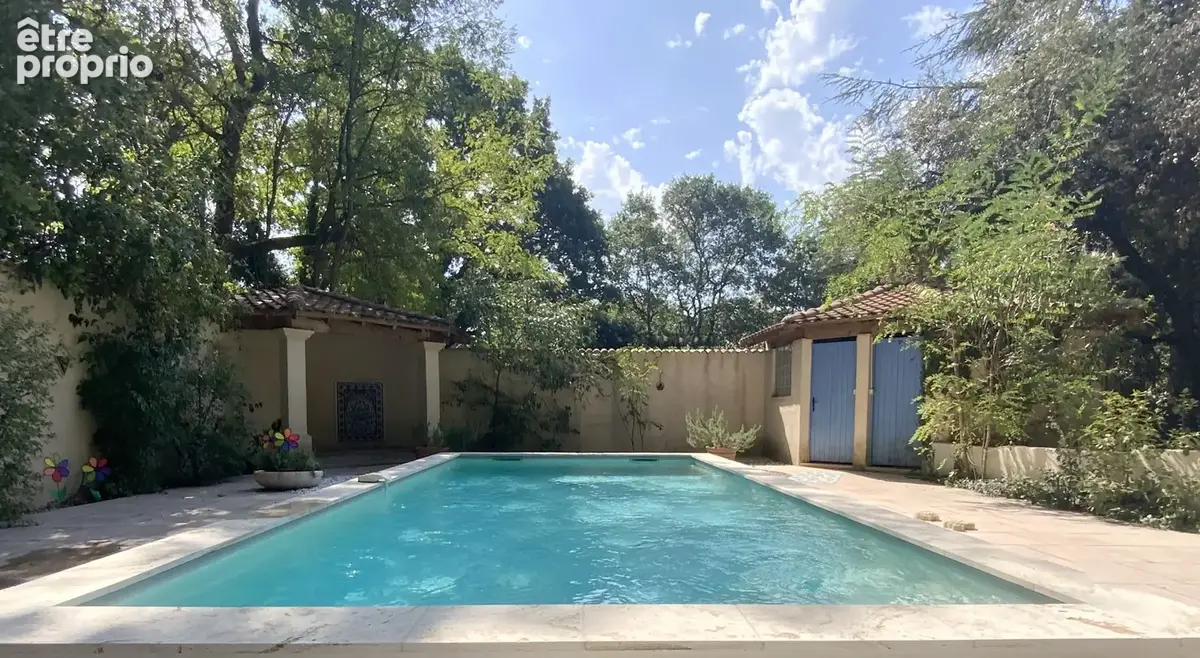 Maison atypique dans un cadre verdoyant avec piscine. - photo 15