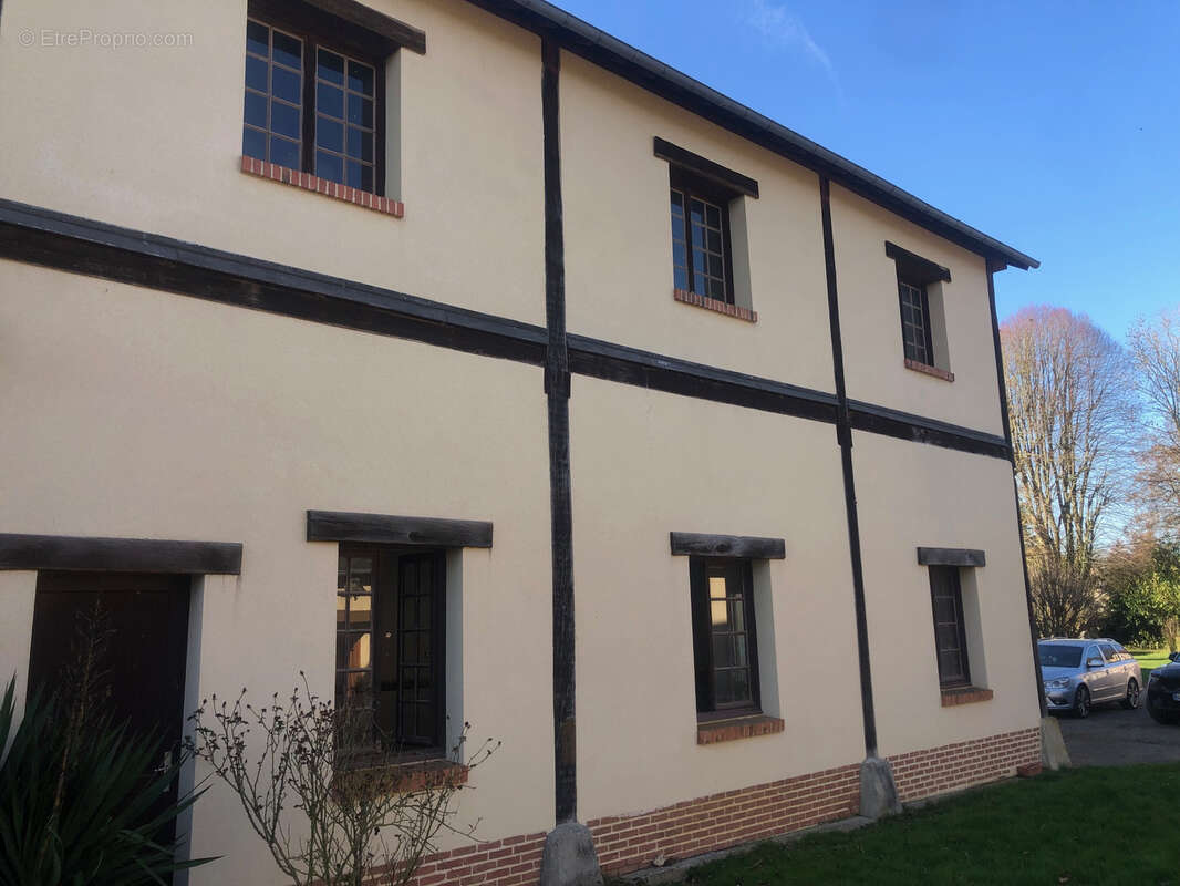 Maison à MONTREUIL-L'ARGILLE