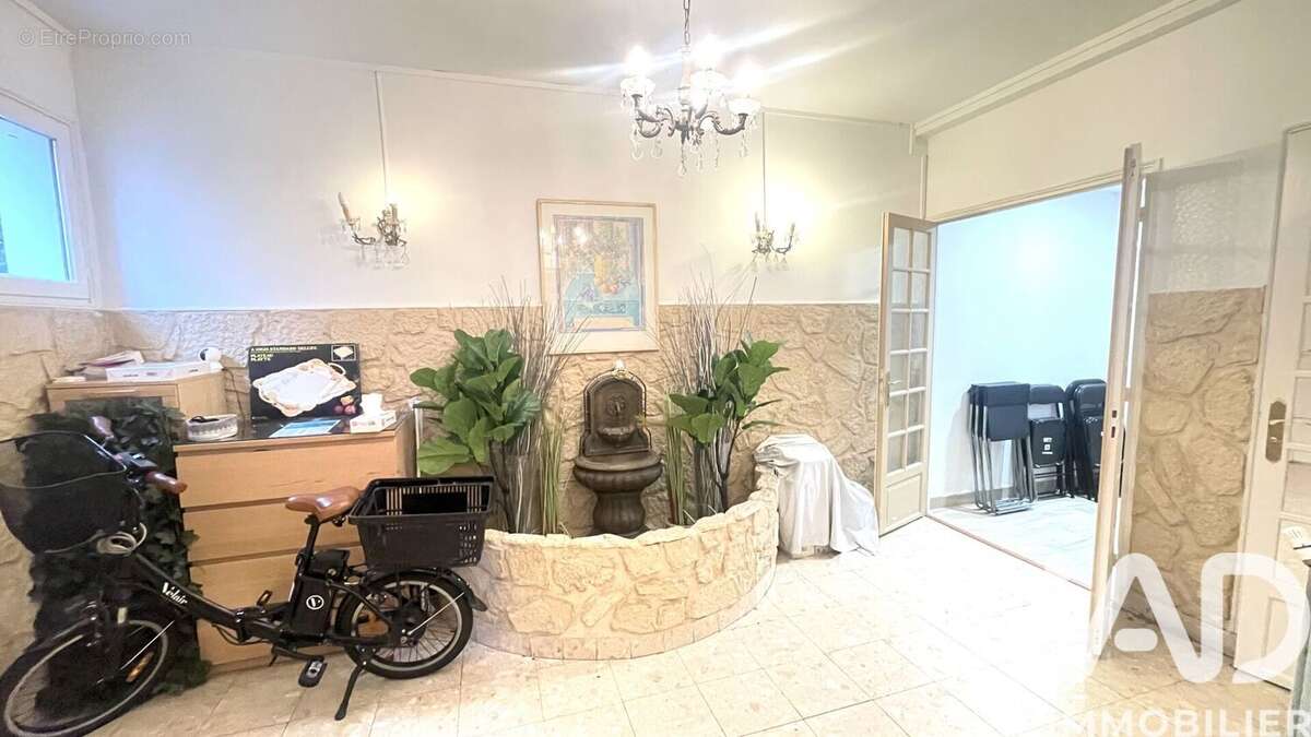 Photo 8 - Maison à MONTROUGE