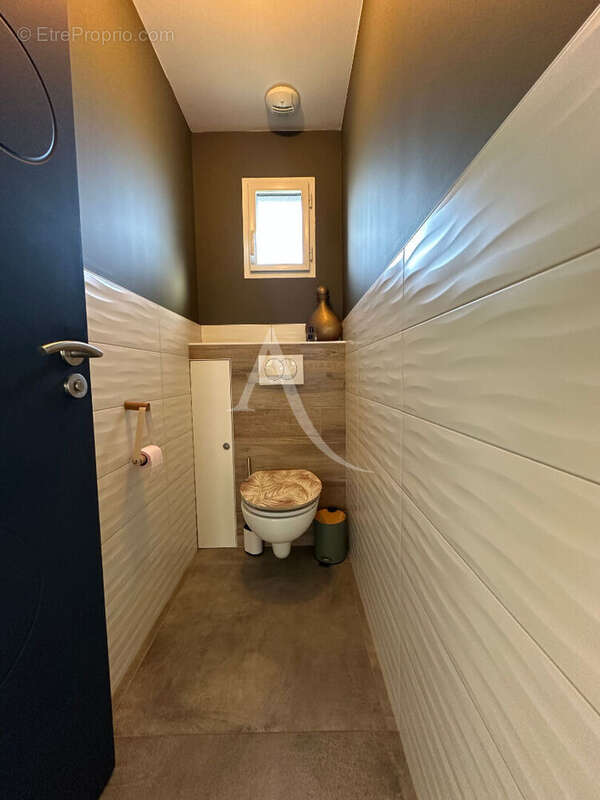 Maison à LA CHAPELLE-PALLUAU