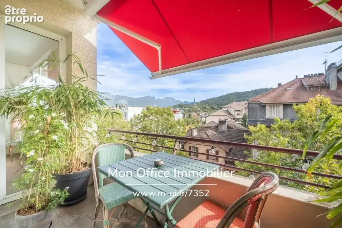Photo Appartement à Annecy au prix de 837 000€