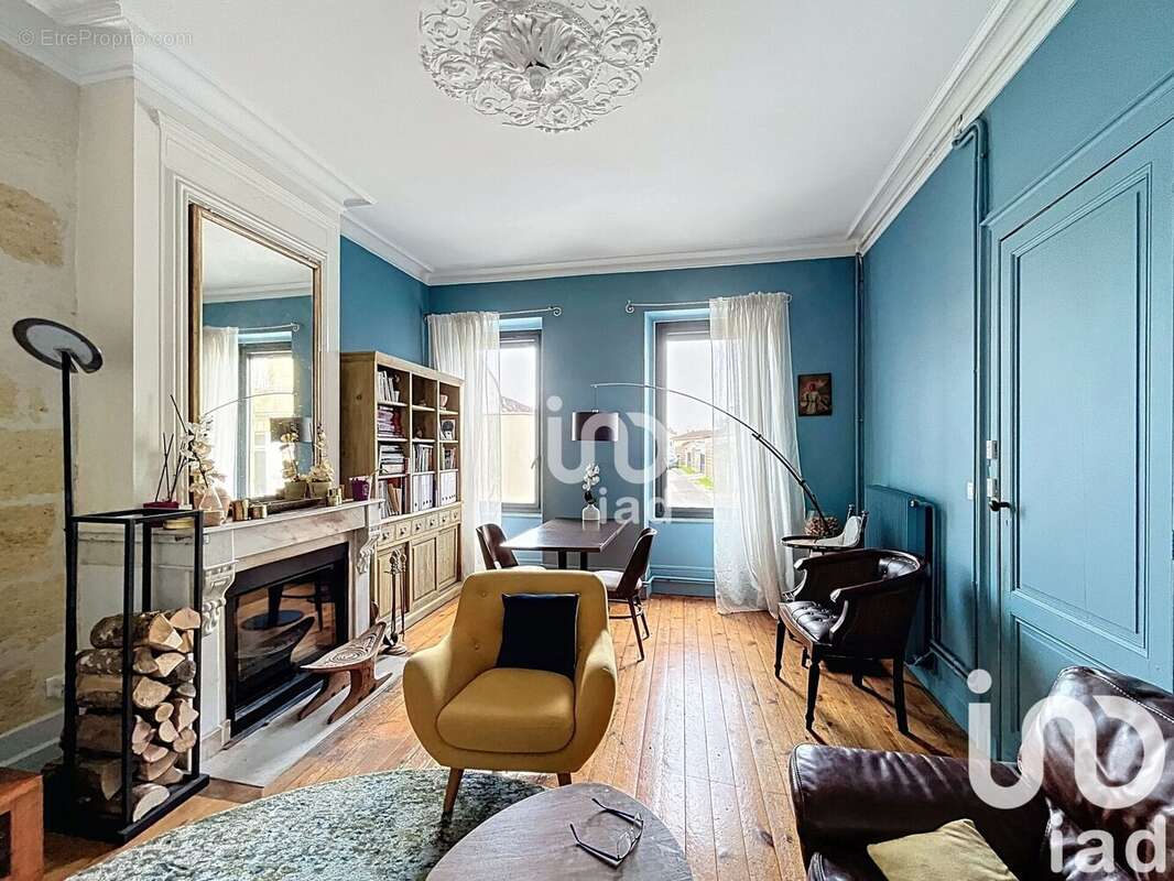 Maison 432 m² à Pauillac  - photo 9
