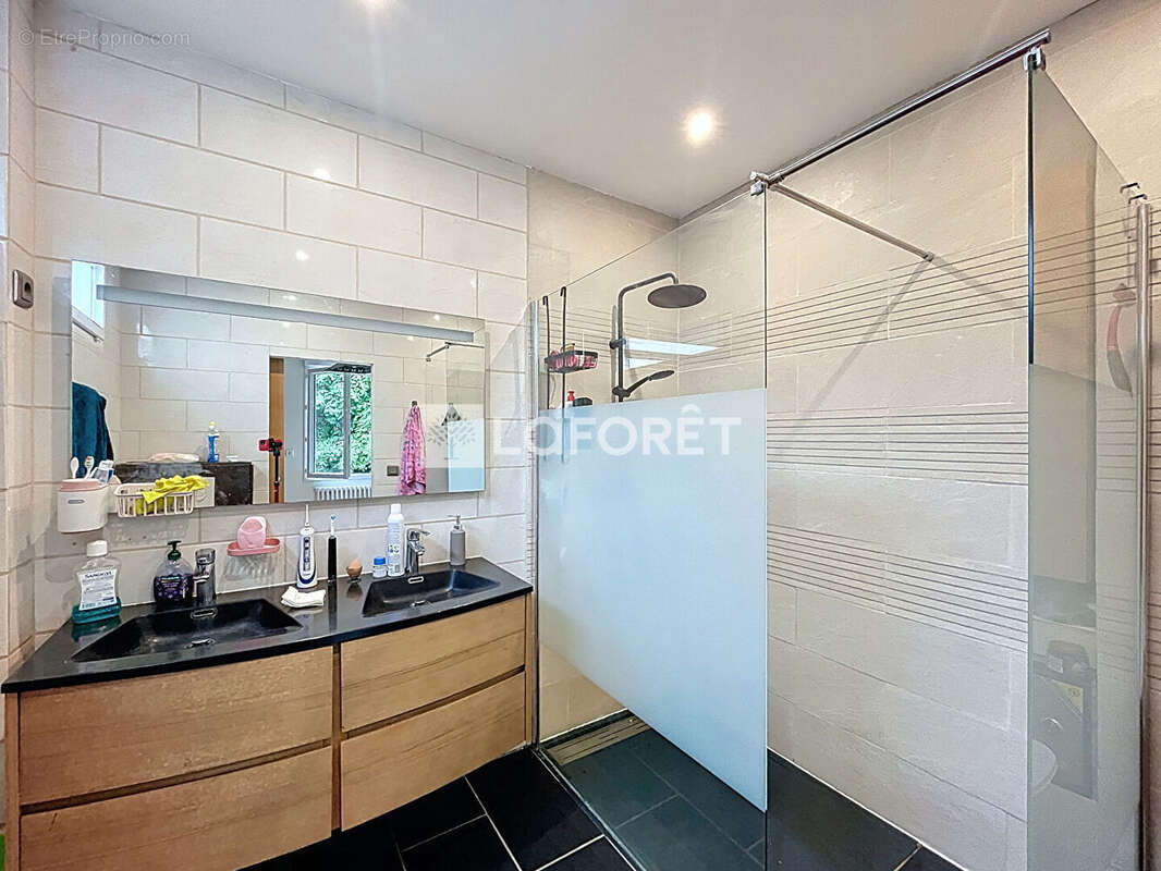 Maison à LA GACILLY