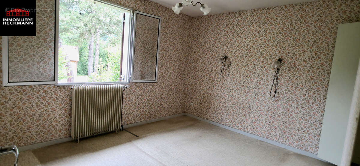 Maison plain-pied 4 pièces 104 m2 sur 14,09 ares de terrain constructible - photo 6