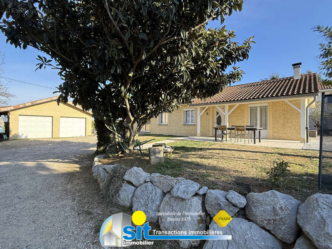 Villa plain-pied 111m2 habitables avec piscine - photo 6