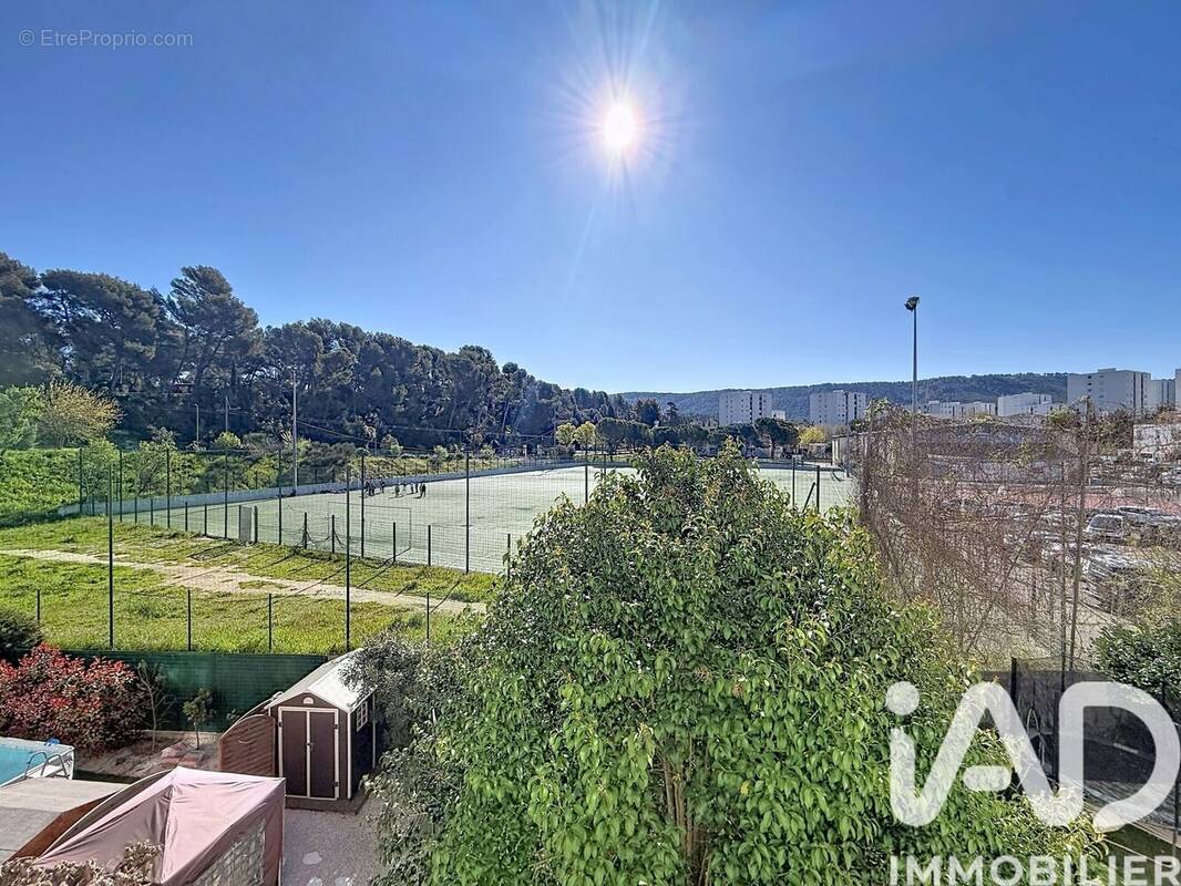 Photo 1 - Appartement à AUBAGNE