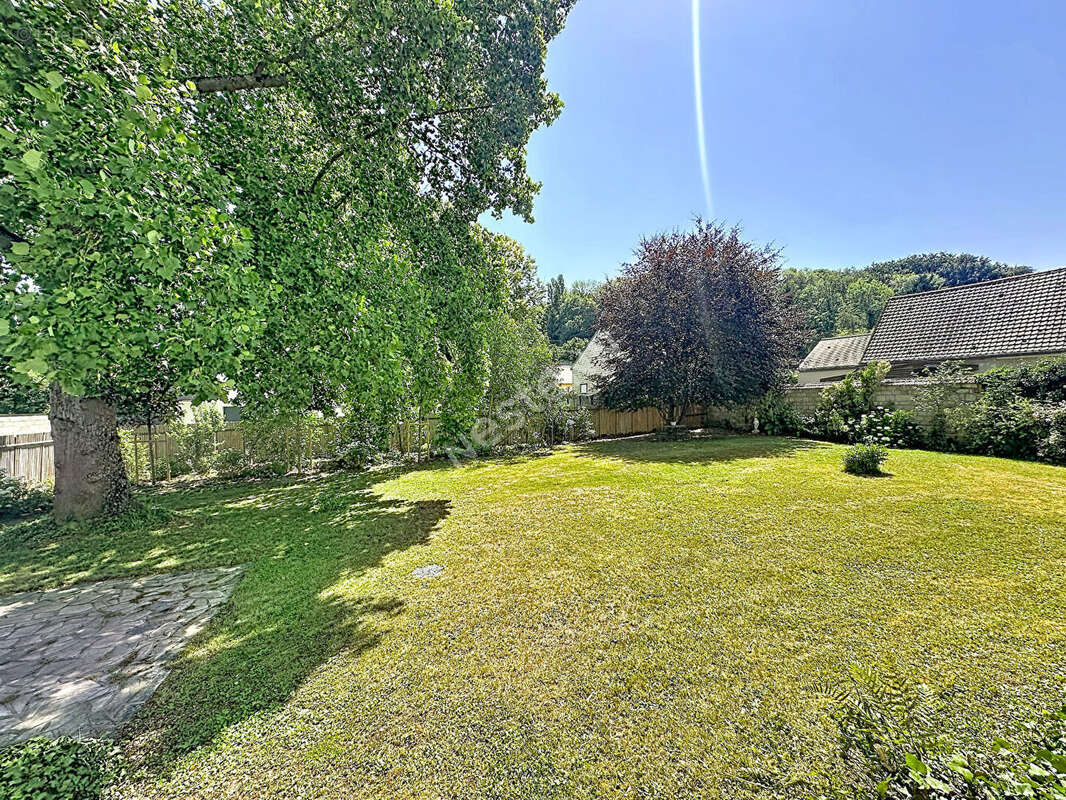 Maison à NOISY-SUR-OISE