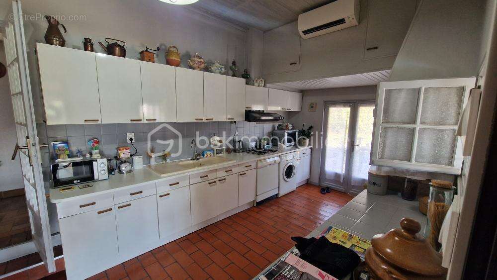Maison plain pied - 4 chambres - veranda - grand garage - parc arbore - photo 14