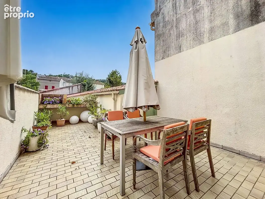 Appartement 68 m² à Saint-Chinian  - photo 2