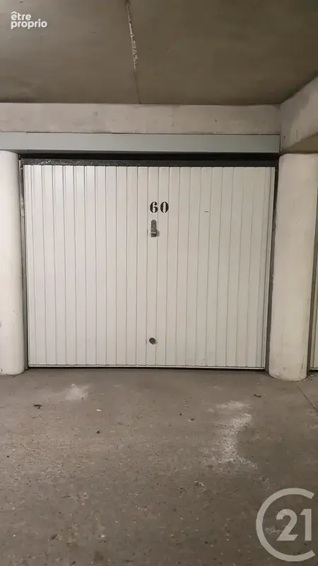 Photo Parking à La Seyne-Sur-Mer au prix de 27 000€
