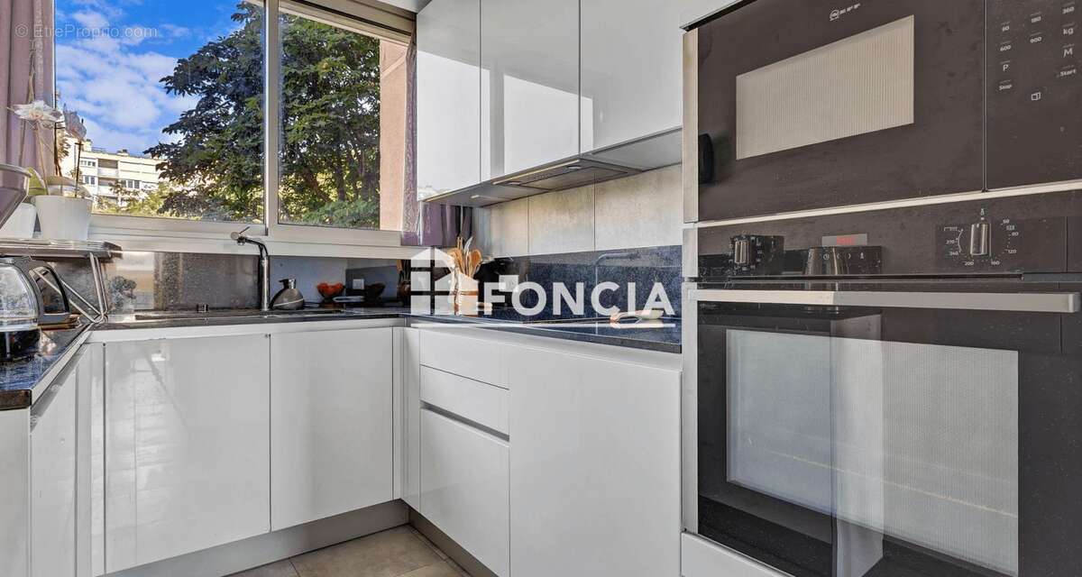 Appartement à SAVIGNY-SUR-ORGE