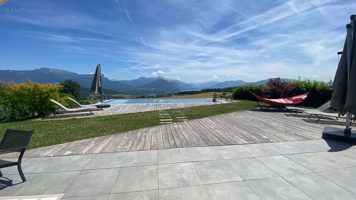 Maison à LES OLLIERES