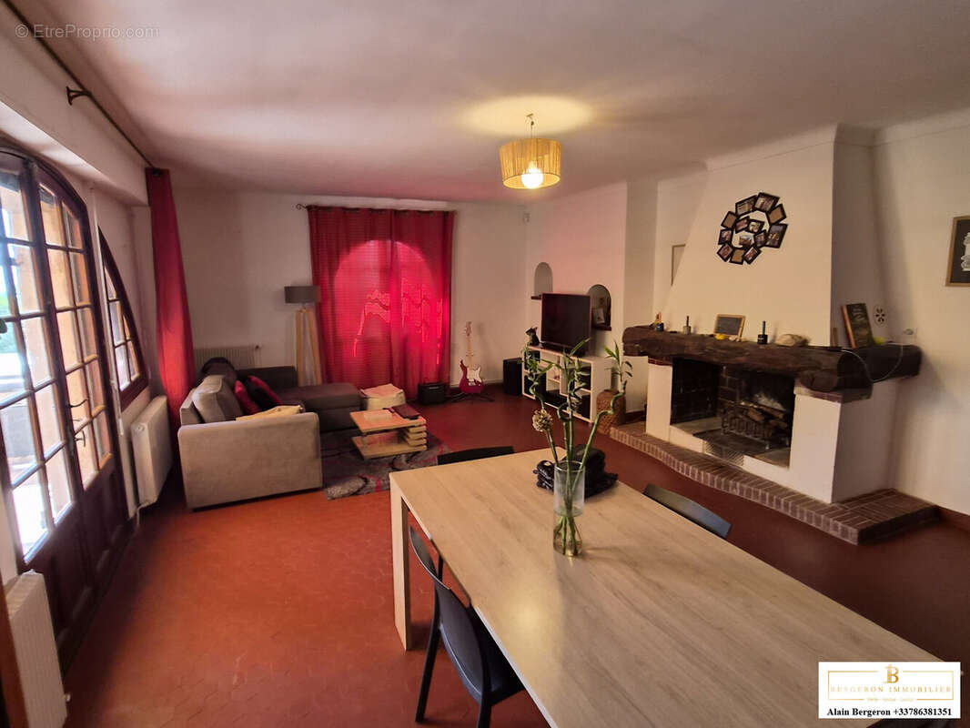 Maison 142 m² à Speracedes  - photo 6
