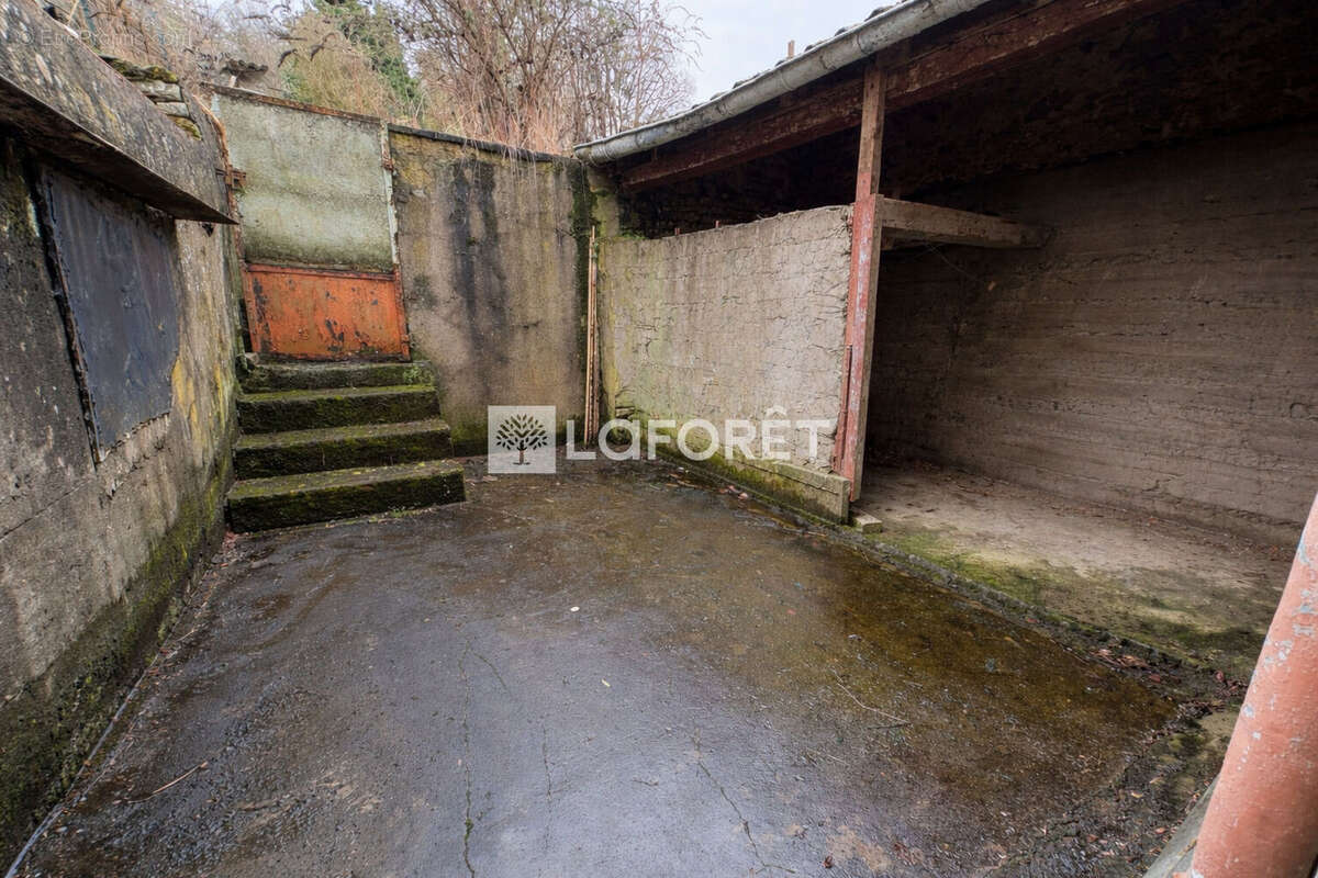 Maison à MOYEUVRE-PETITE